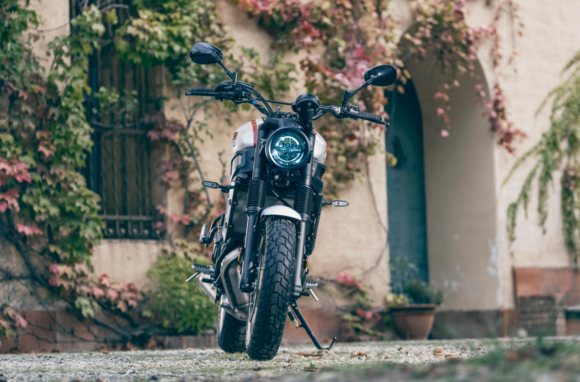 XSR700 Tribute