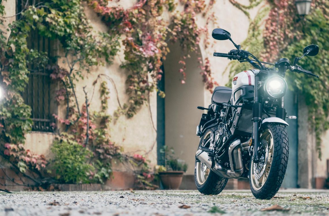 XSR700 Tribute