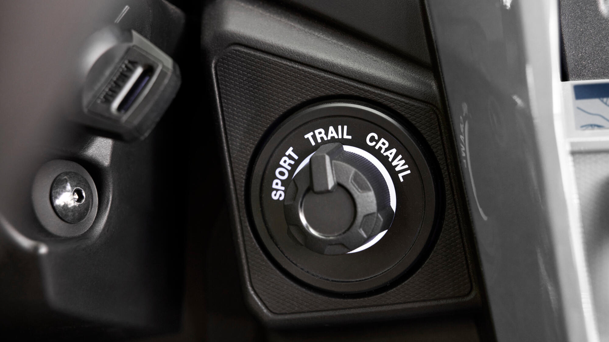 Три режима вождения — один по-настоящему универсальный автомобиль 